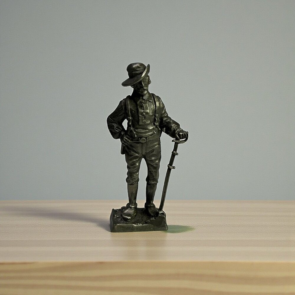 Franklin Mint 1865 CSA Private Calvary American Military Sculpture Figurine